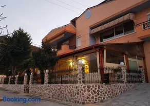 Kohyli Apartments - Image 2