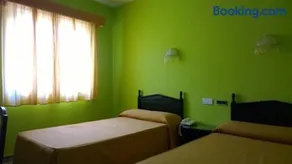 Hostal Villa María - Image 3