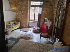 Studio Proche Pont du Gard - Image 1