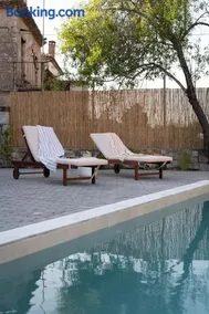 Olea Stone Villa - Image 2