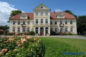 Landgut Oberhof - Image 1