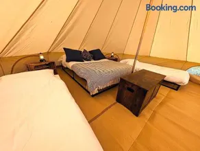 Luxury Bell Tent - Cheshire Countryside - Image 3