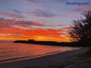Beach House Yomitan - Image 2