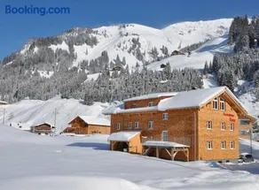Haus Rose - Image 3