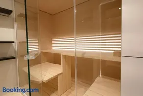 White Pearl Apartment 2.13 - Image 2