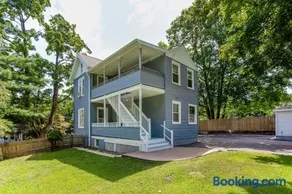 2 Bedroom Apartment Near Bristol Center - Image 3