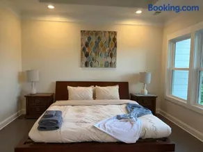 Game Room Luxury Home @ Battery Chef Kitchen Deck - Image 3