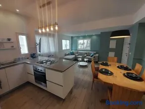 Hakerem apartment - Image 1