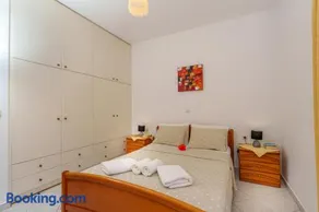 Hara's Apartment 1 - Image 2
