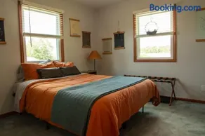 Walk to Weddings-Wineries-Trails Family Friendly Home in Downtown Alto Pass - Image 2