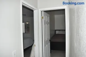 The Hill House - duplex - Image 3