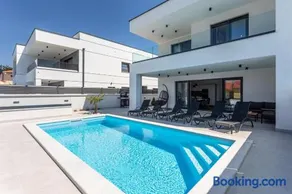 Villa Manhattan - Image 2