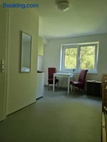 Gruppenunterkunft für Firmen & Arbeiter in Laa an der Thaya - Image 2