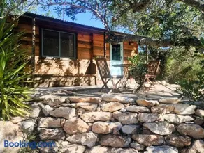 Hill top hide away - Image 1
