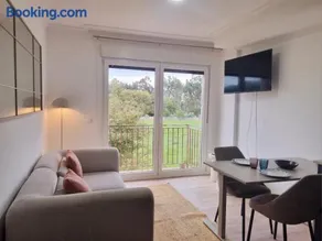 Apartamento Estudio con Wifi, Piscina y Parking - Image 3