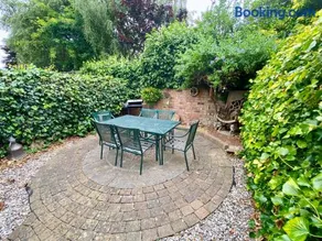 Spacious Two Bedroom House - TM - Image 2