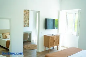 Ria View Guesthouse - Image 5