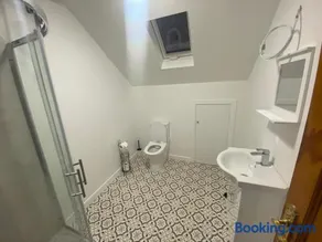 Harrys place - Image 5
