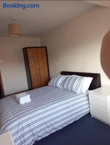Maple Lodge - Image 2