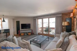 Chalet A03 - Image 2