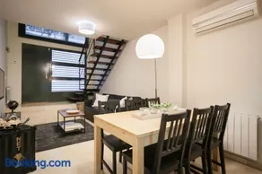 ApartsNouBcn Fira Barcelona - Image 3