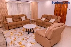 Havan Furnished Apartment-Shawmut - Image 3