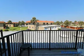 Ponce Landing 04 - Image 4
