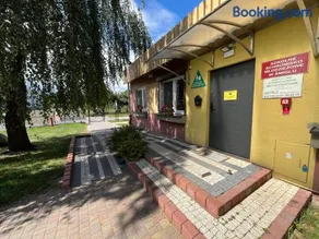 Szkolne Schronisko Młodzieżowe w Śmiglu - Image 1