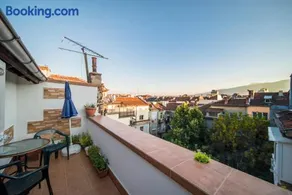 Sunny Apartment Sofia - Image 3