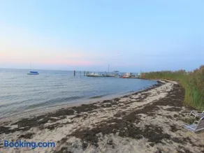 Fire Island Cabin - Image 4