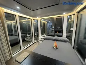 Space Cabins in the Woods with Spa - Image 1