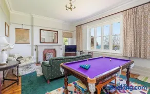 Old Vicarage Garden Apartment, Duplex Residence, Breathtaking sea views Over Shanklin Bay - Shanklin Old Village, fantastic family getaway! - Image 5
