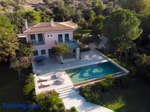 Villa Iris - Luxury traditional beachfront villa with swimming pool - Image 1