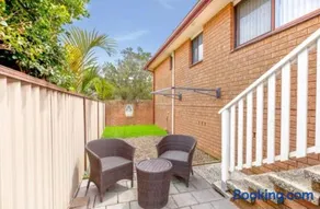 100 metres to beach delightful 2 bedroom villa - Image 4