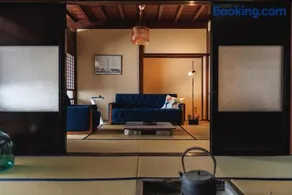 p house - Image 3