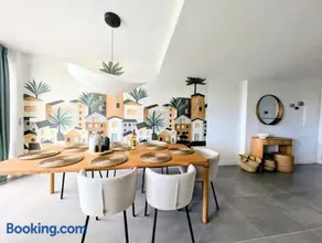 Oasis 325 Premium Apartment Sea & Mountains View - Image 2