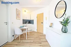 Zentrumsnahe Ferienwohnung Grüne Tanne WLAN, kostenloser PKW Parkplatz , zwei Betten, Schlafcouch, Küche - Image 2