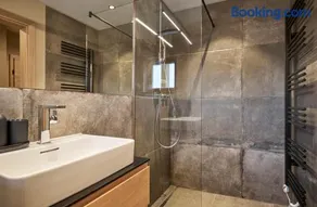 HILL - 73 by AA Holiday Homes - Image 4
