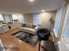 Cute and Cozy Apt Near Historic Downtown Sanford - Image 1