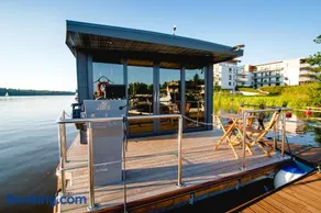 Houseboat- dom na wodzie z sauną i możliwością pływania - Image 4