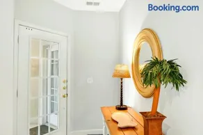 Windward Point 109 - Image 4