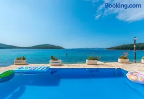 Seascape bungalow with terrace with seaview - Image 2