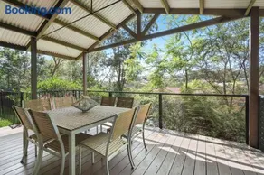 Avoca Beach Living - Image 2