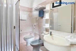 Hotel Olympic - Image 4