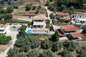 Villa Santa Friday - Image 1
