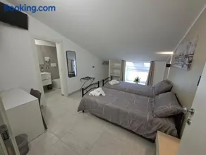 Elisa Home - Image 2