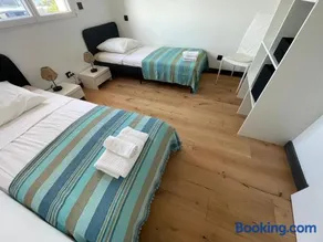 Villa de luxe Piscine 5 chambre - Image 3