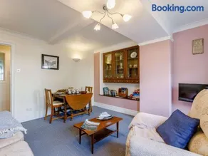 1 Bed in Coalway 82753 - Image 3