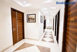 Hotel Kashiva Premium Palace - Image 1