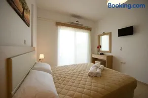 Alexander's House - Calmness Retreat - Image 3